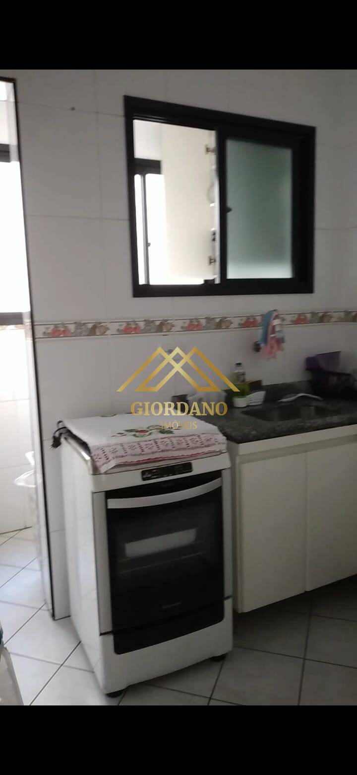 Apartamento à venda com 1 quarto, 42m² - Foto 15