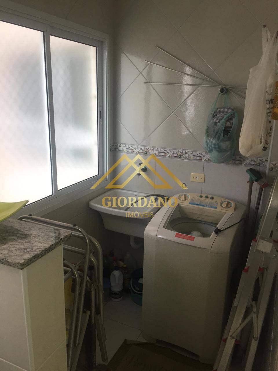 Apartamento à venda com 2 quartos, 70m² - Foto 25