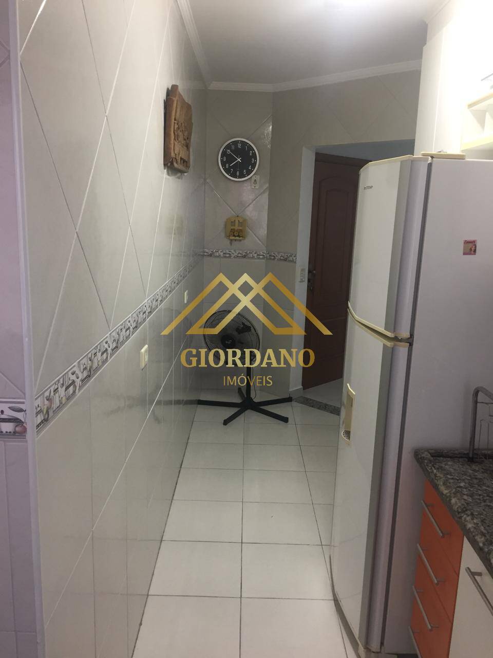 Apartamento à venda com 2 quartos, 70m² - Foto 30