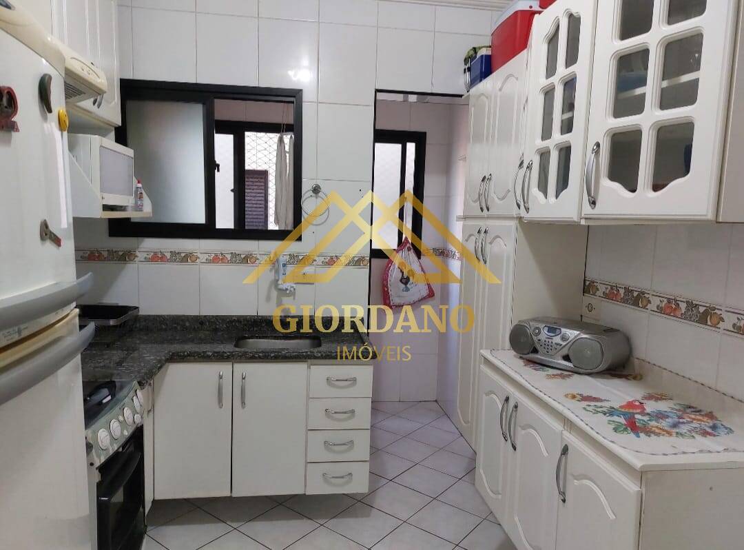 Apartamento para alugar com 2 quartos, 80m² - Foto 10