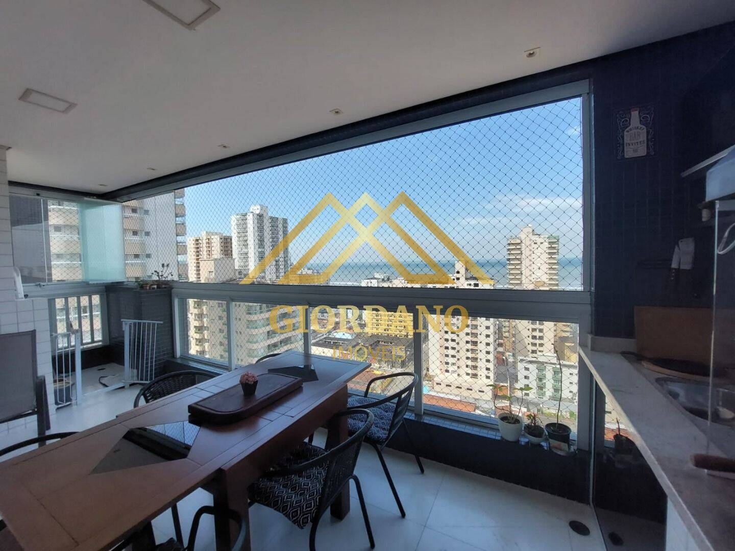 Apartamento à venda com 3 quartos - Foto 6