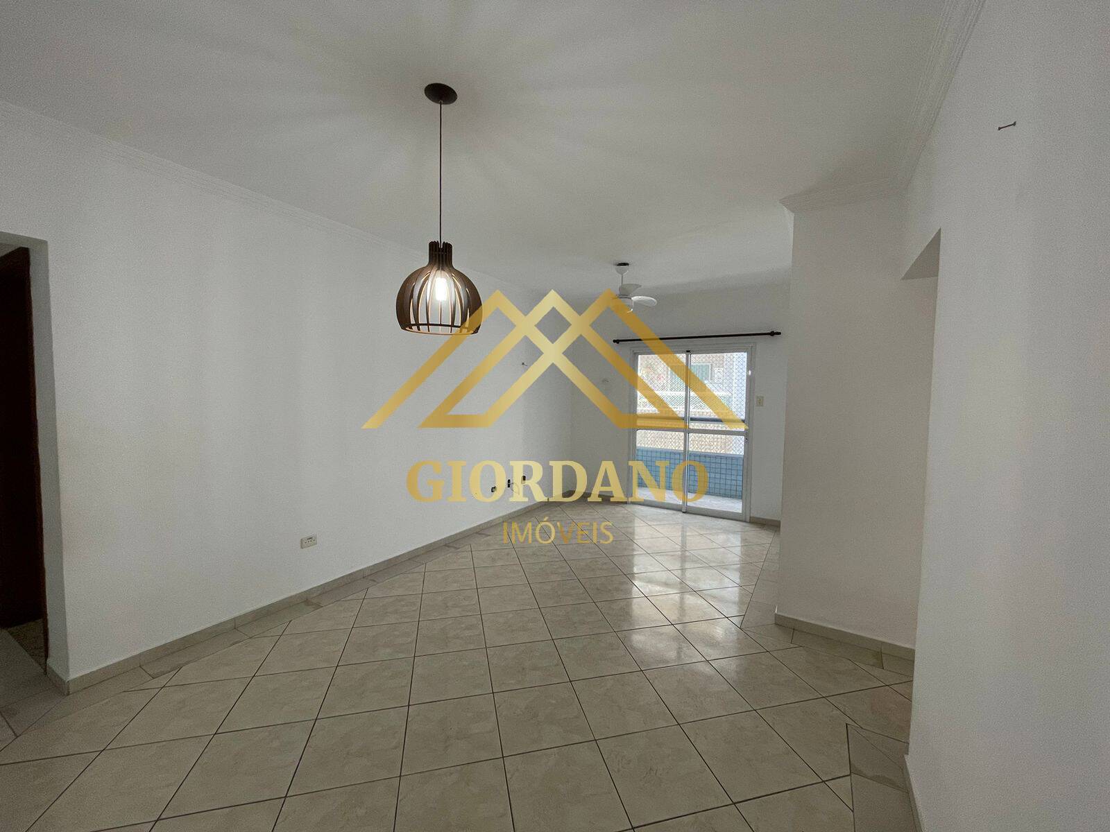 Apartamento à venda com 2 quartos, 75m² - Foto 3