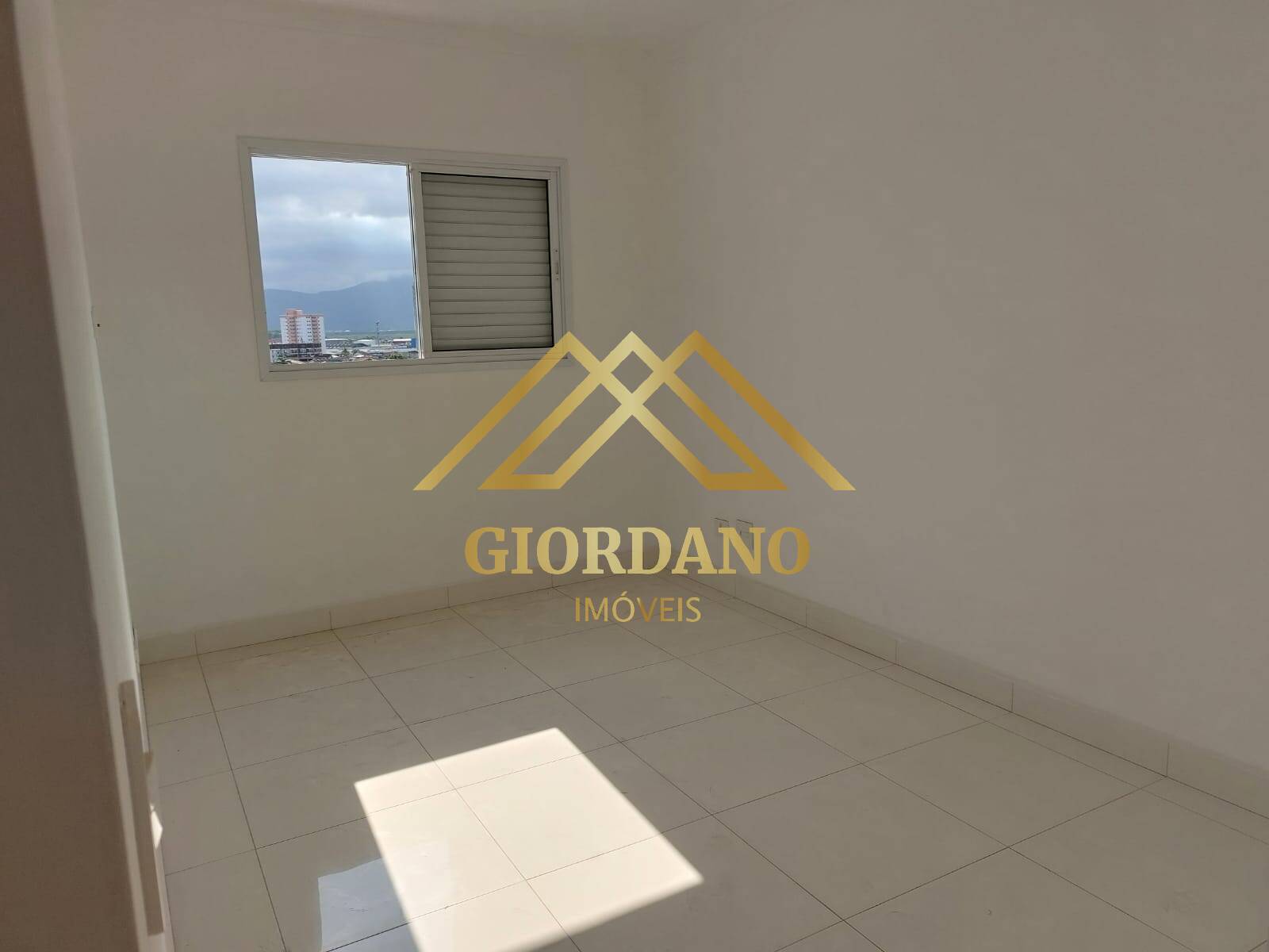 Apartamento à venda com 2 quartos, 86m² - Foto 23