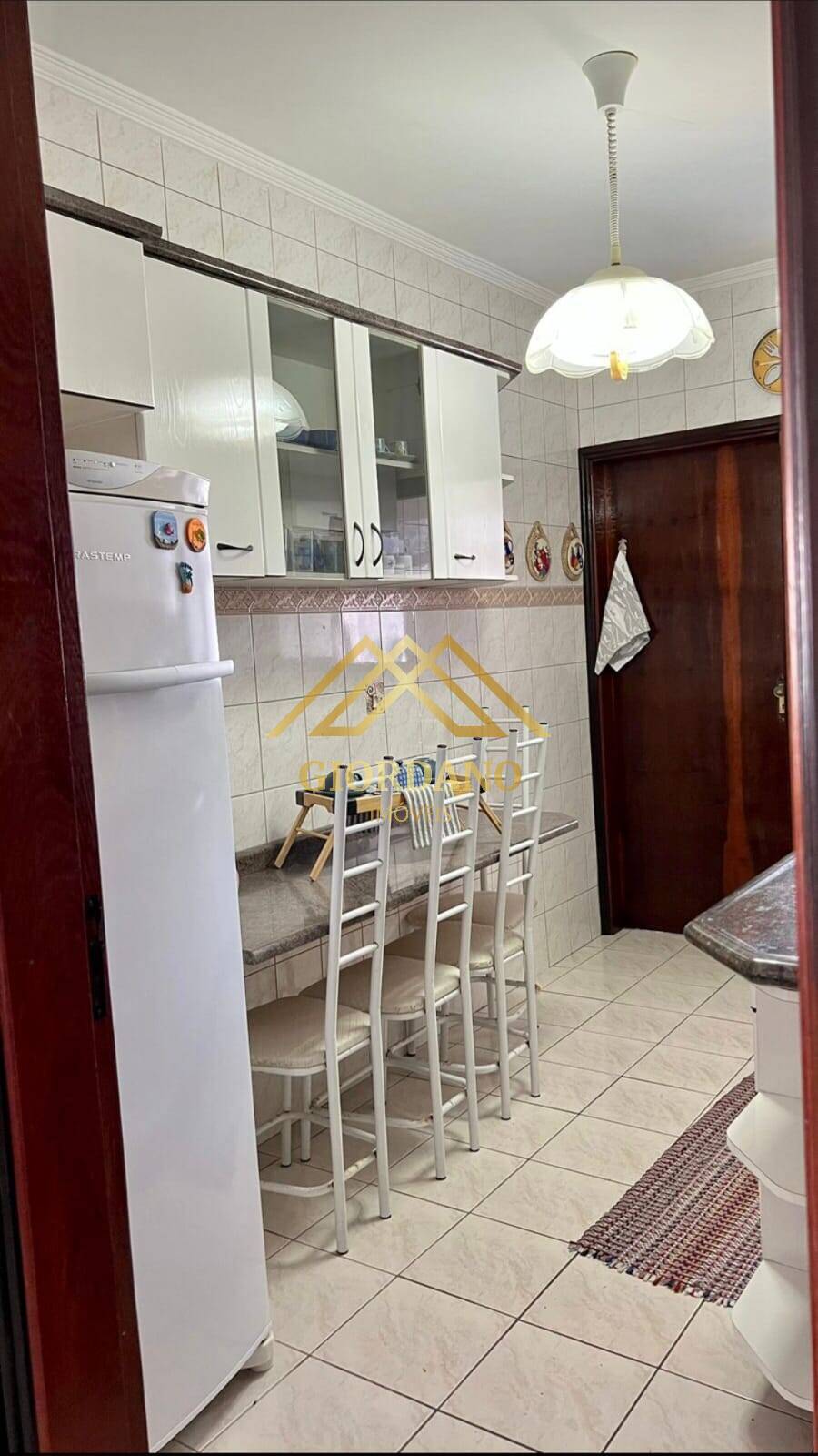 Apartamento à venda com 2 quartos, 106m² - Foto 11