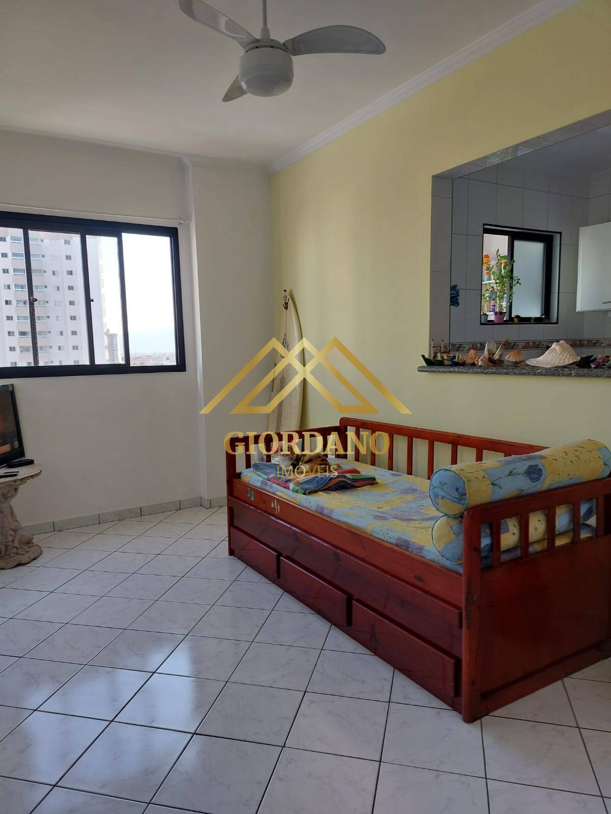 Apartamento à venda com 1 quarto, 50m² - Foto 3