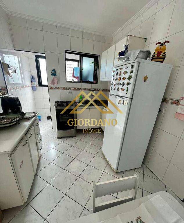 Apartamento à venda com 1 quarto, 50m² - Foto 11