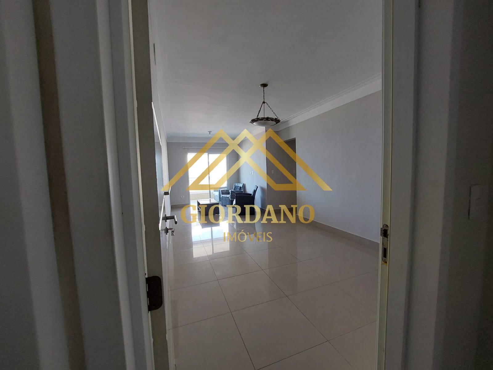 Apartamento à venda e aluguel com 2 quartos, 90m² - Foto 2