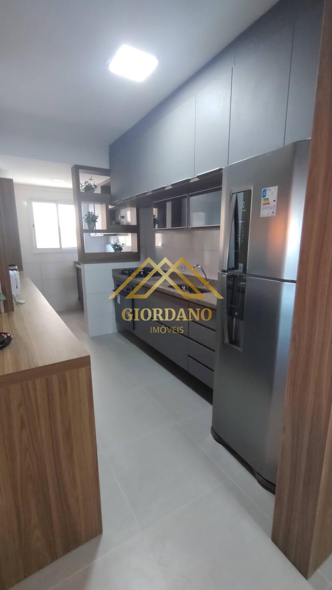 Apartamento à venda com 2 quartos, 72m² - Foto 4