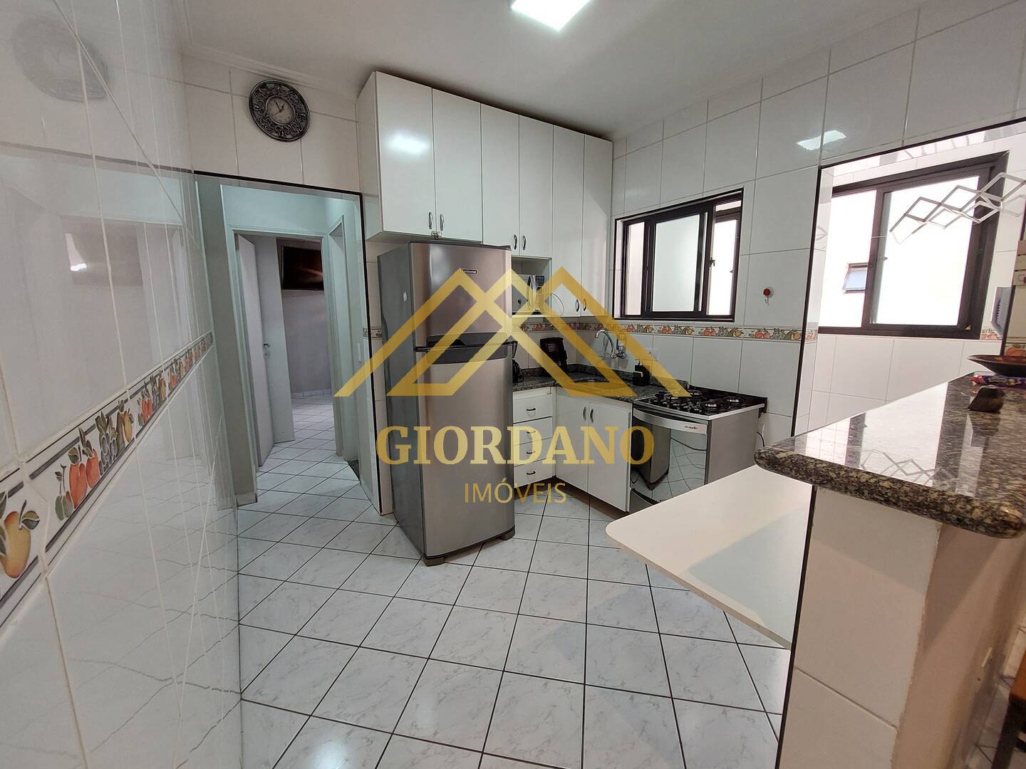 Apartamento à venda com 1 quarto, 50m² - Foto 6