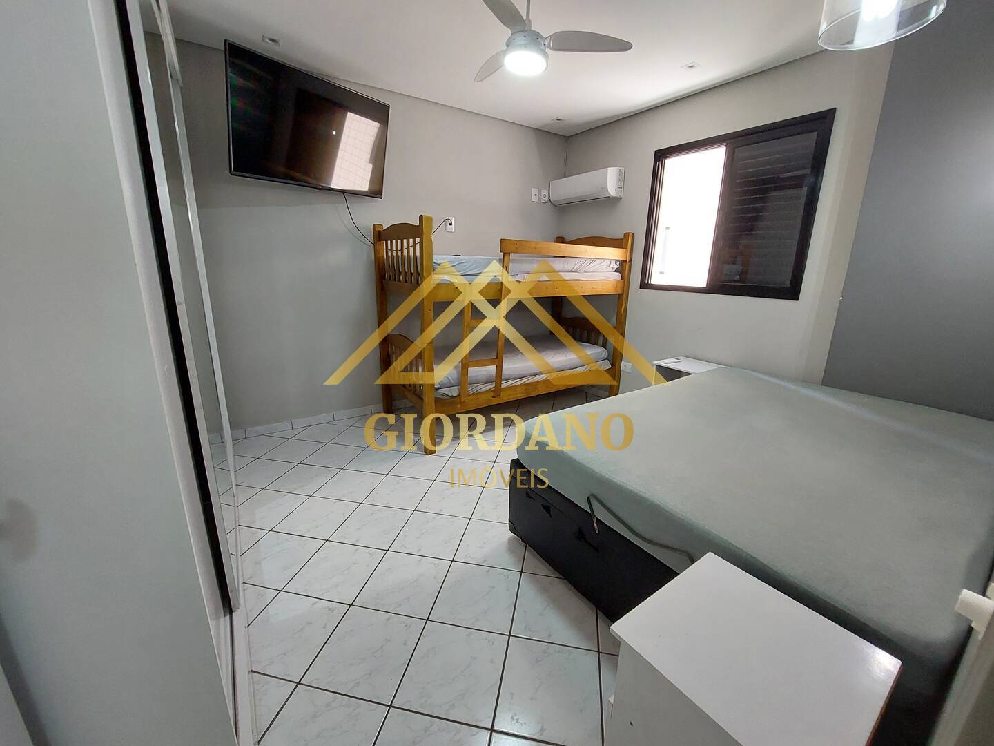 Apartamento à venda com 1 quarto, 50m² - Foto 11