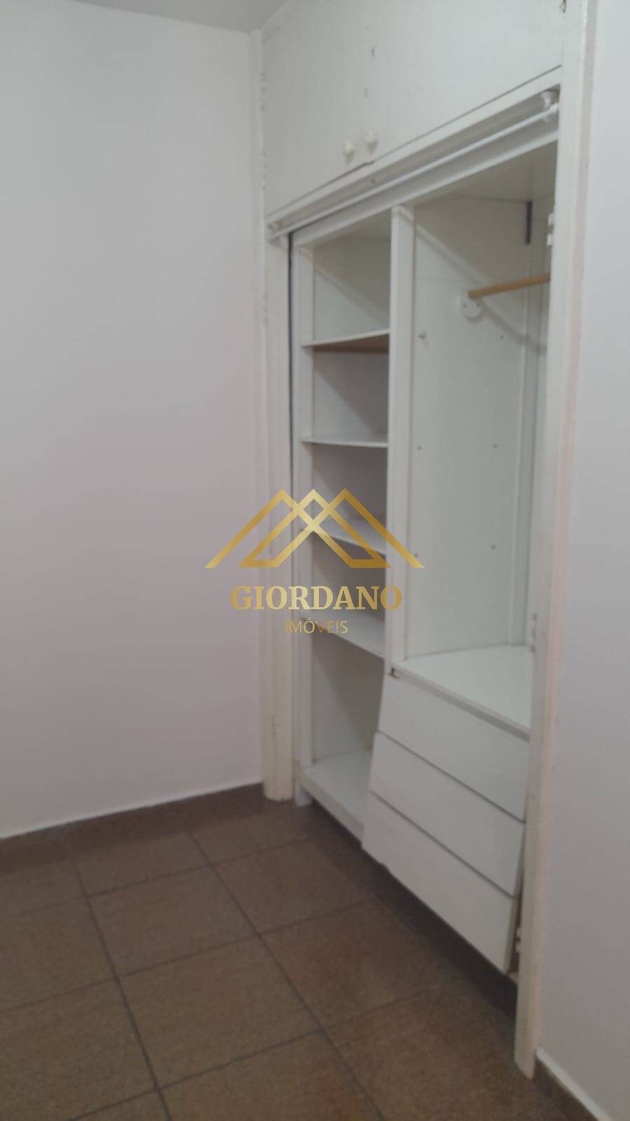 Apartamento para alugar com 3 quartos, 119m² - Foto 20