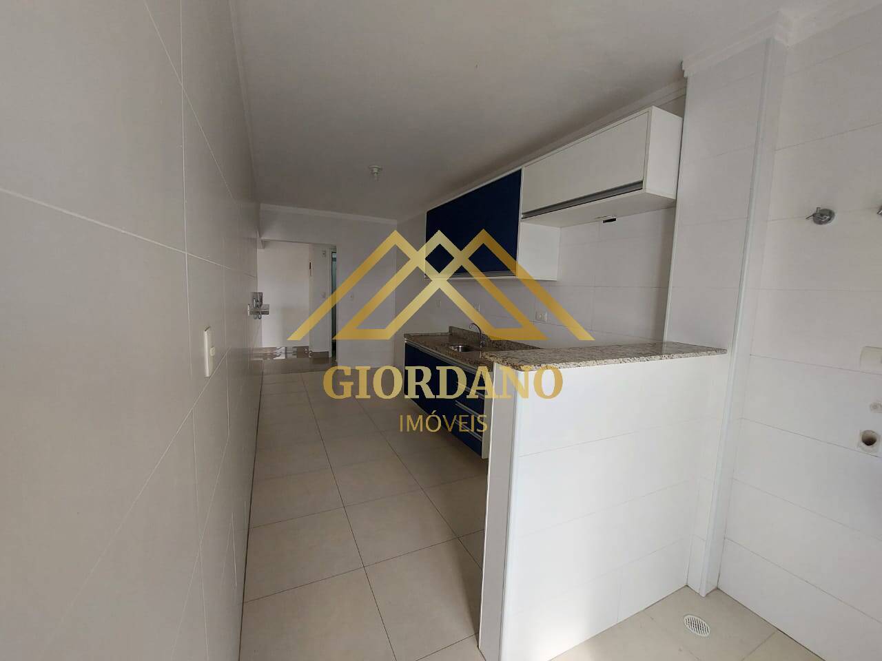 Apartamento à venda e aluguel com 3 quartos, 123m² - Foto 9