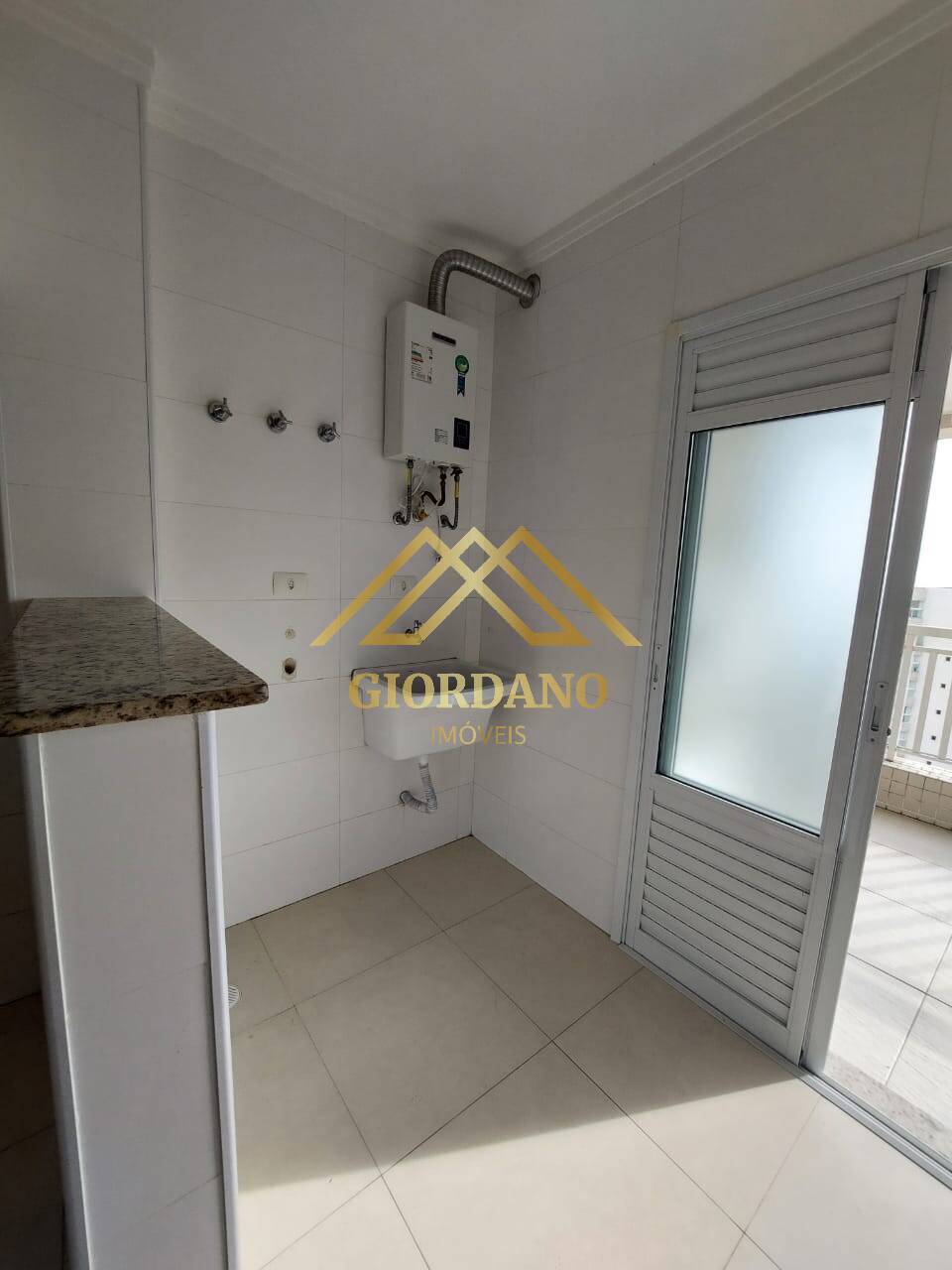 Apartamento à venda e aluguel com 3 quartos, 123m² - Foto 11