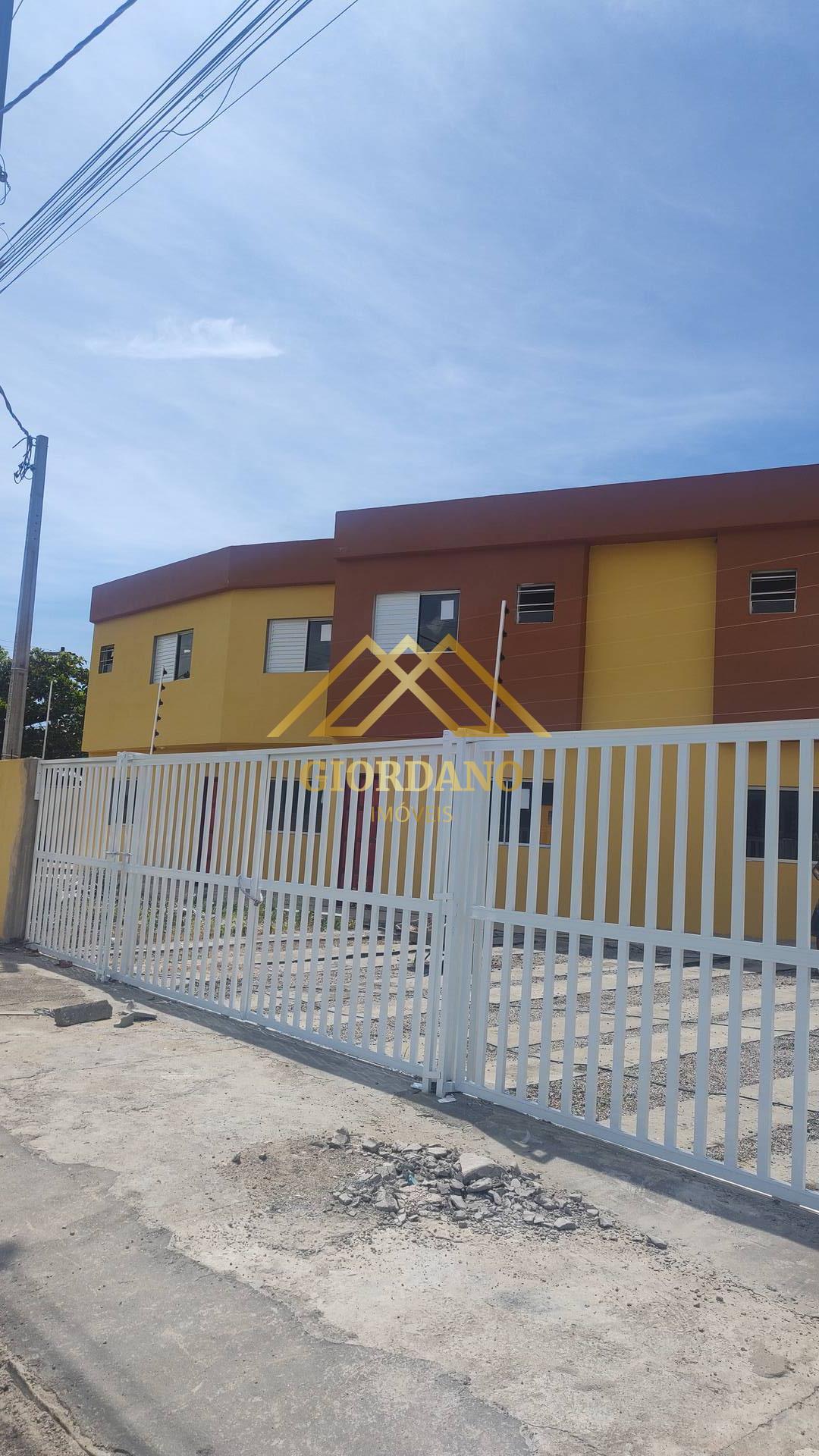 Casa para alugar com 2 quartos, 70m² - Foto 1