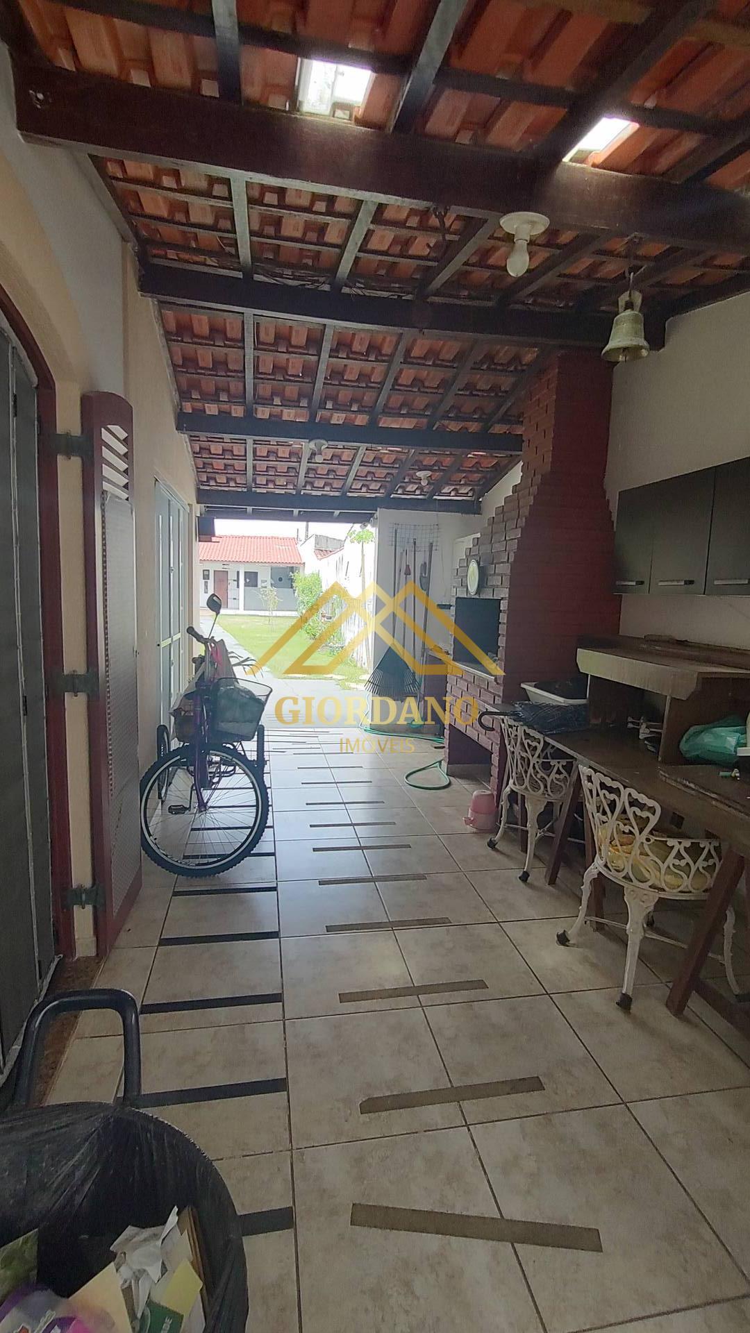 Casa à venda com 3 quartos, 130m² - Foto 3