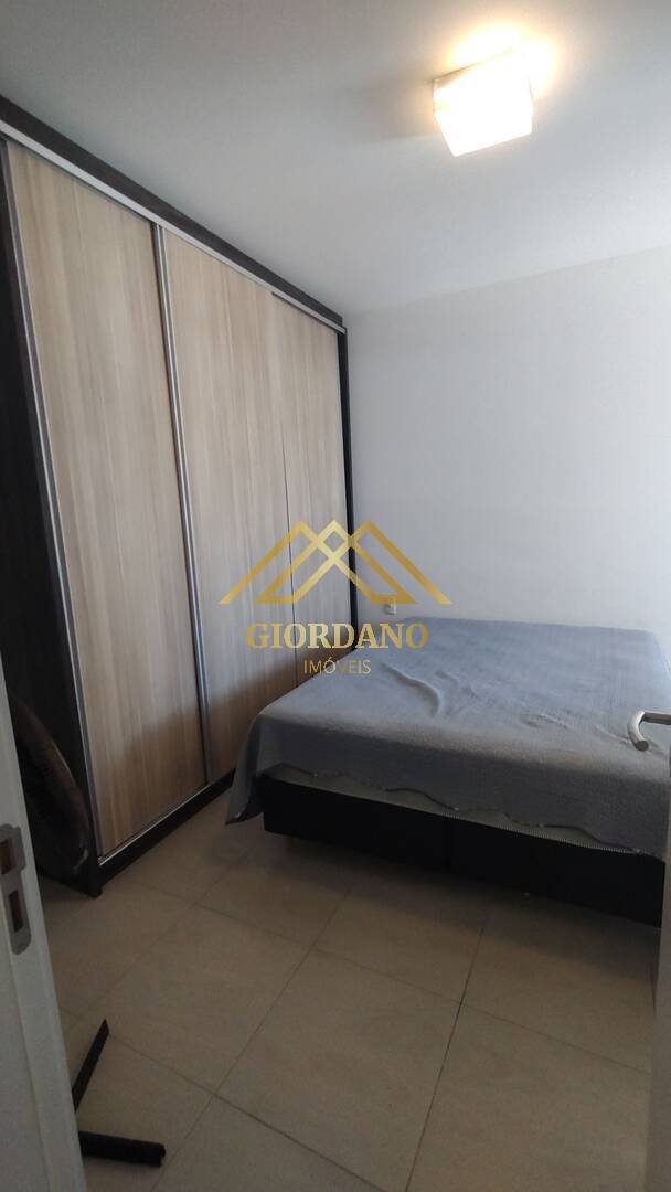 Apartamento para alugar com 2 quartos, 77m² - Foto 14